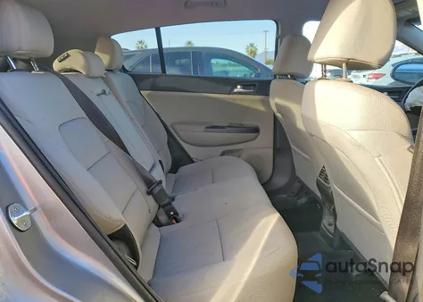 2021 Kia Sportage Lx z USA, uszkodzony, nr VIN KNDPM3AC9M7916587